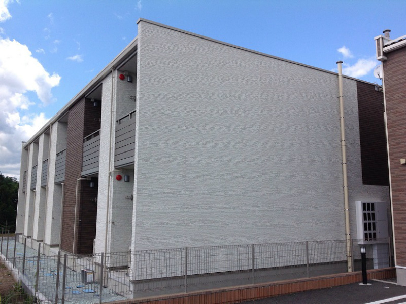 瀬峰駅よりバス23分 築8年3ヶ月 2階建の賃貸物件