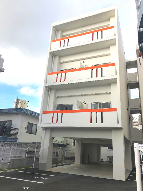 安里駅より徒歩19分 築7年3ヶ月 4階建の賃貸物件