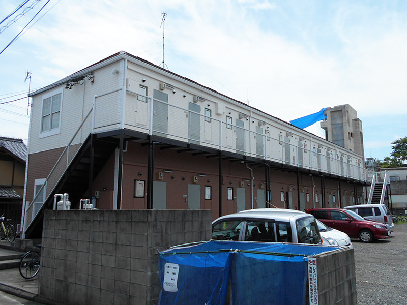 多治見駅より徒歩11分 築33年8ヶ月 2階建の賃貸物件