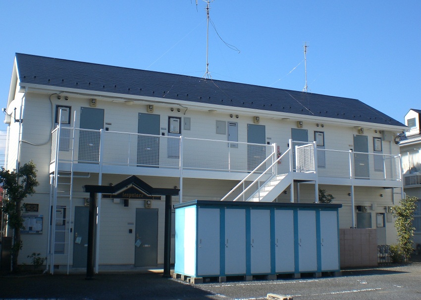 レオパレス中曽根２の賃貸物件