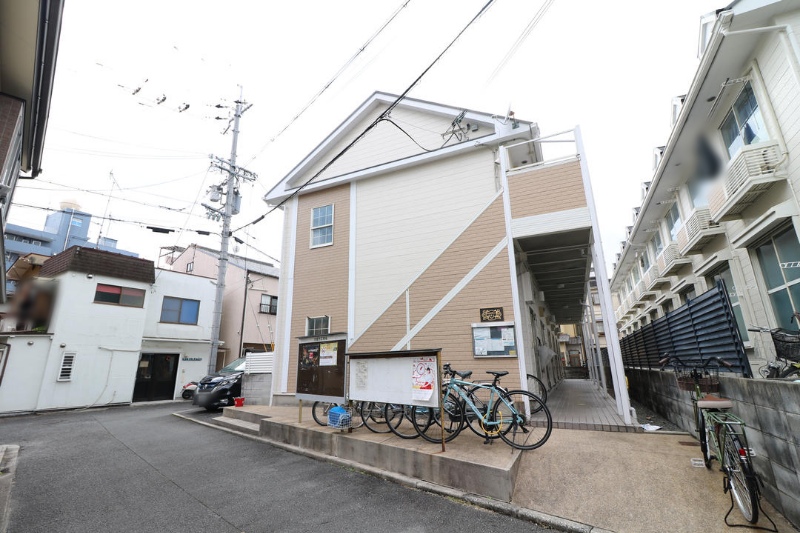 円町駅より徒歩23分 築31年7ヶ月 2階建の賃貸物件