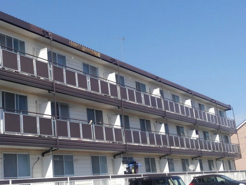 新松田駅より徒歩17分 築29年10ヶ月 3階建の賃貸物件