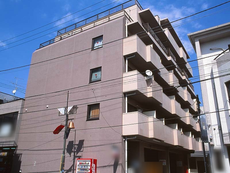東林間駅より徒歩2分 築30年8ヶ月 6階建の賃貸物件