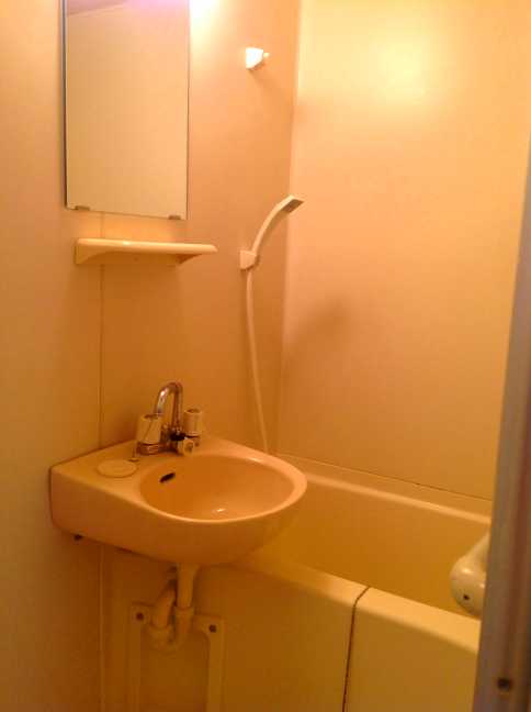 シャワールーム