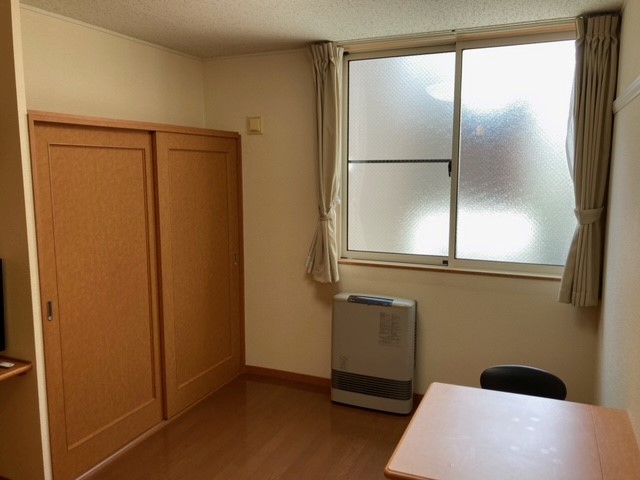 居間