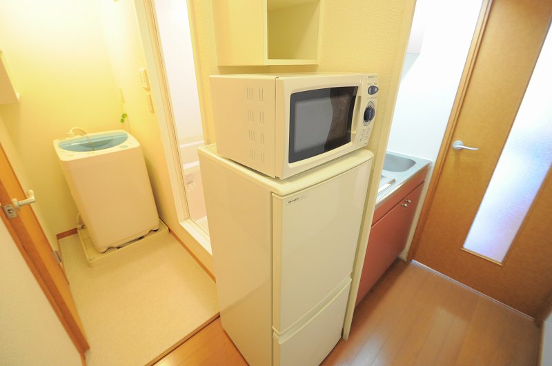 レオパレスセドナ 6号室 小杉駅 富山市 レオパレス21 の賃貸アパート