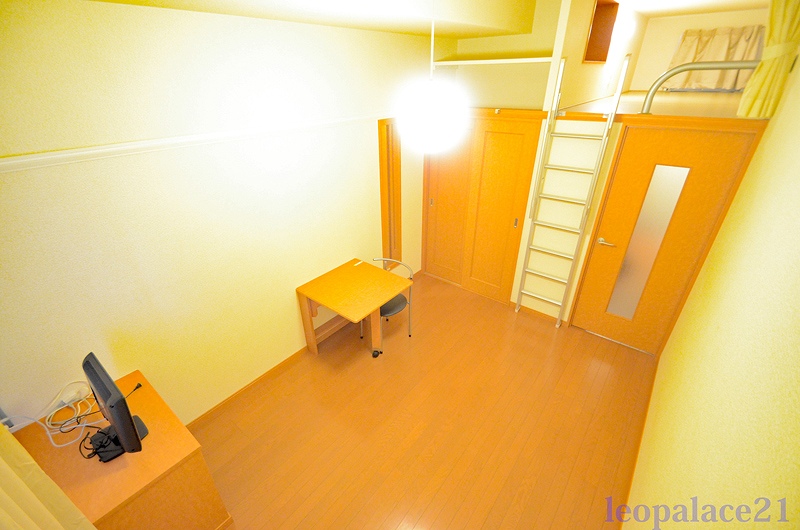 レオパレスｃａｌｍ 103号室 愛甲石田駅 厚木市 レオパレス21 の賃貸アパート