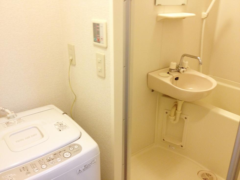 シャワールーム