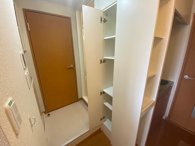 レオパレスみなみ 102号室 新浜松駅 浜松市中区 レオパレス21 の賃貸アパート