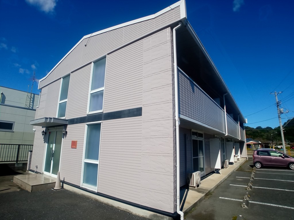 レオパレスエムフィールドⅡ