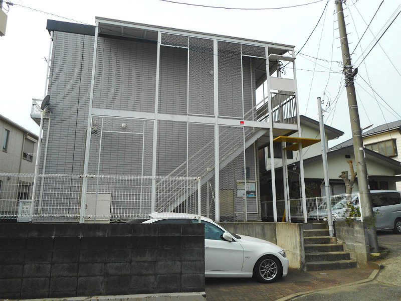 レオパレスエミネント