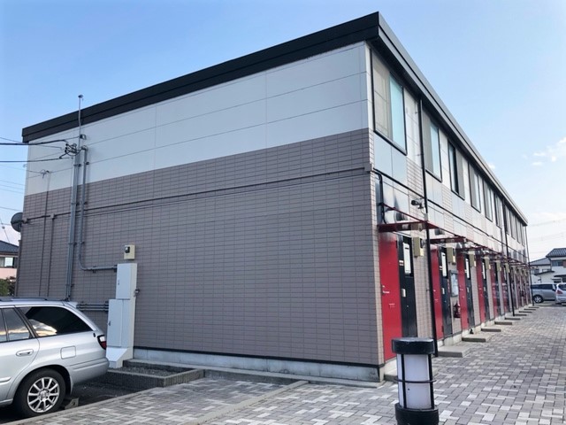 レオパレスルミエール