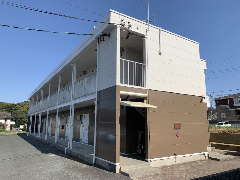 レオパレス渚