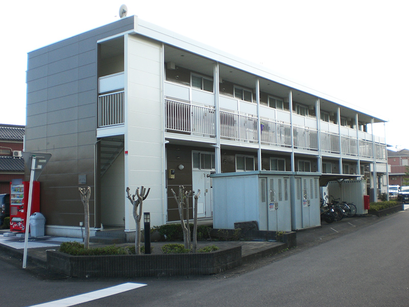 レオパレスアラモードⅢ