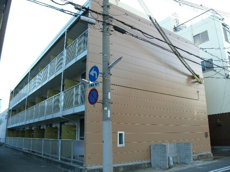 レオパレス島上