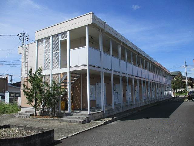 レオパレスベーネ
