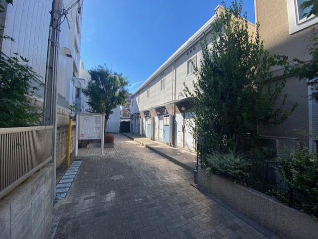 レオパレスシャルマン中野