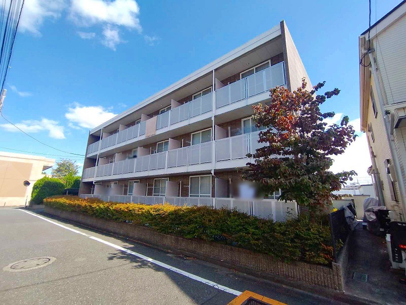 レオパレスクレスト