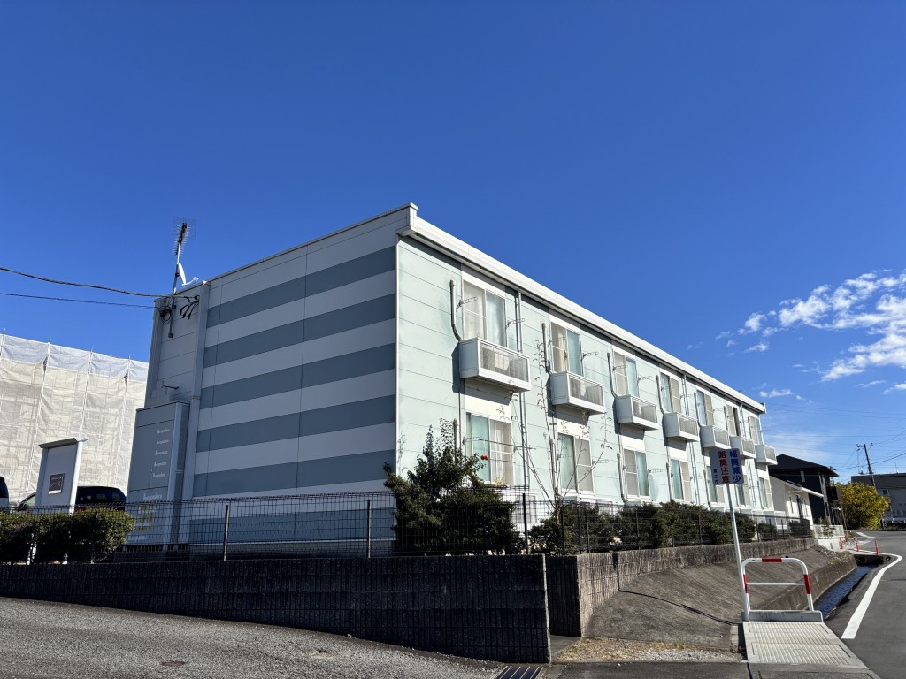 レオパレスグリーンヒルⅢ