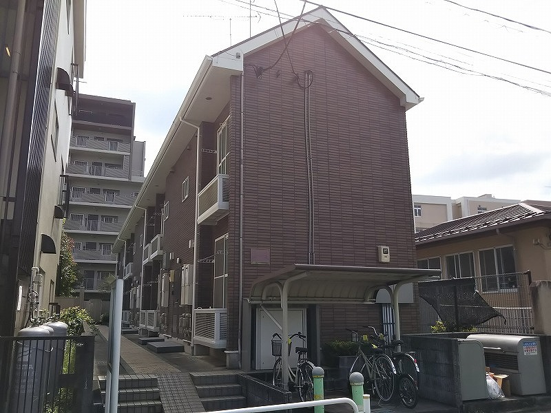 レオパレスイースト浅川