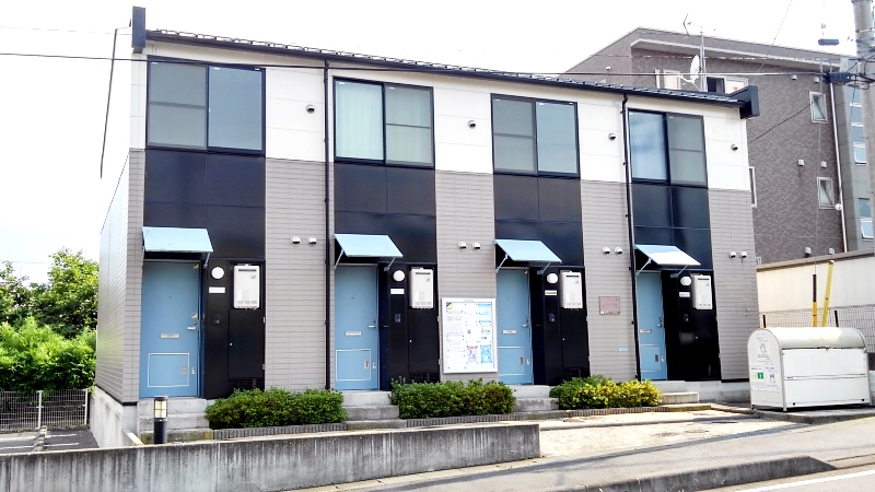 レオパレス小桜