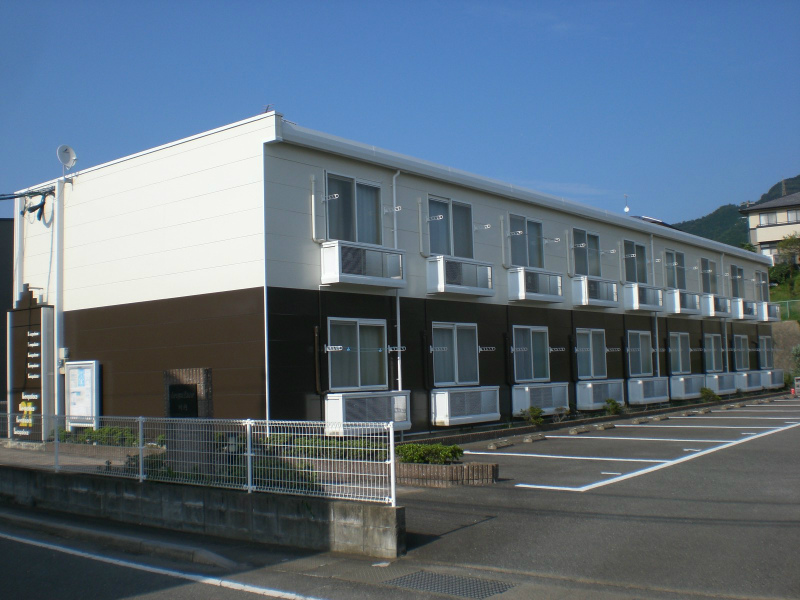 レオパレス川内