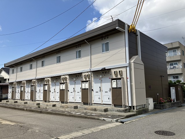 レオパレス穂高
