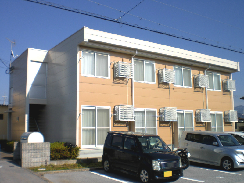 レオパレスエクセル南彦根