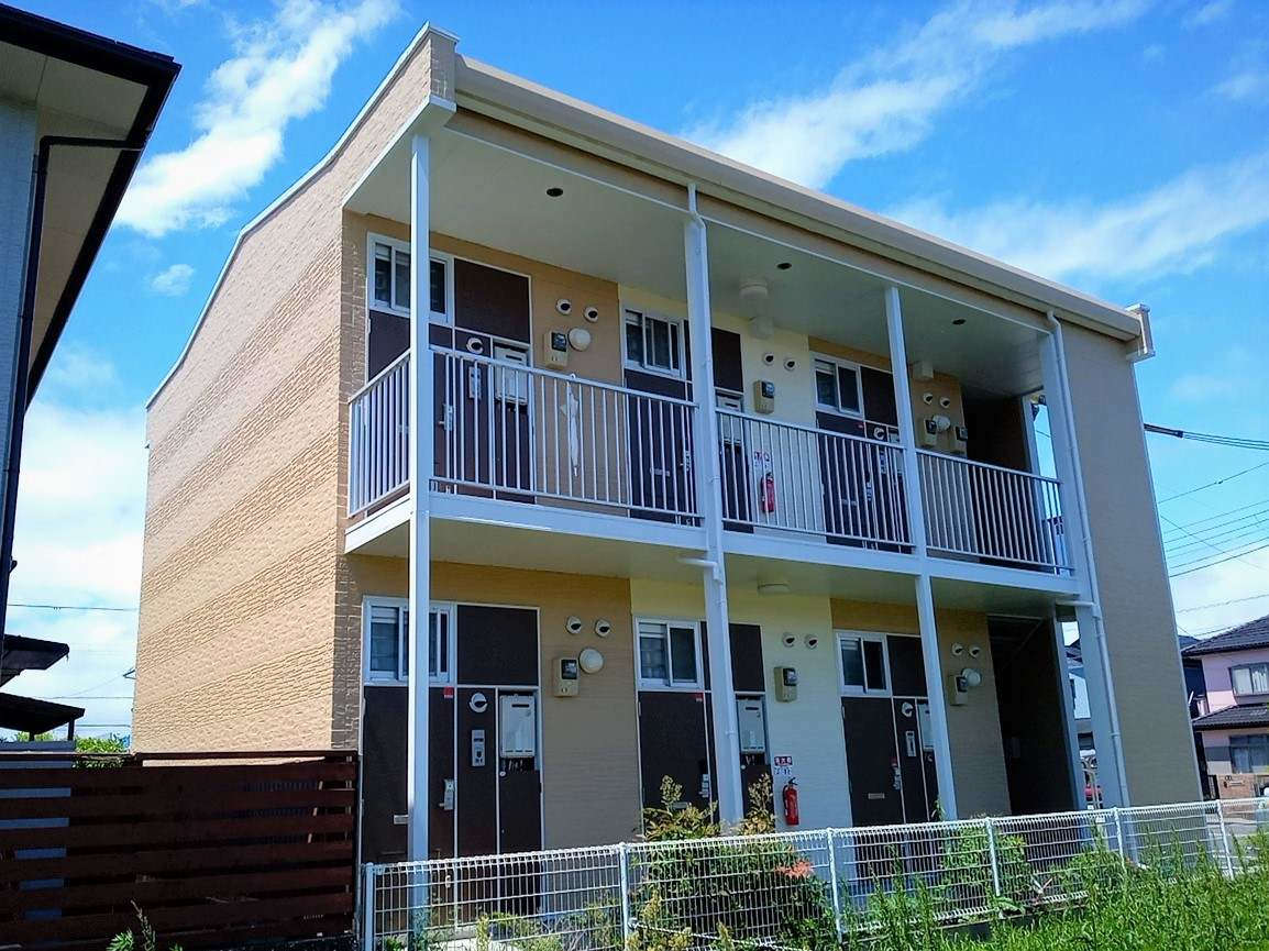 レオパレスブルーレイク