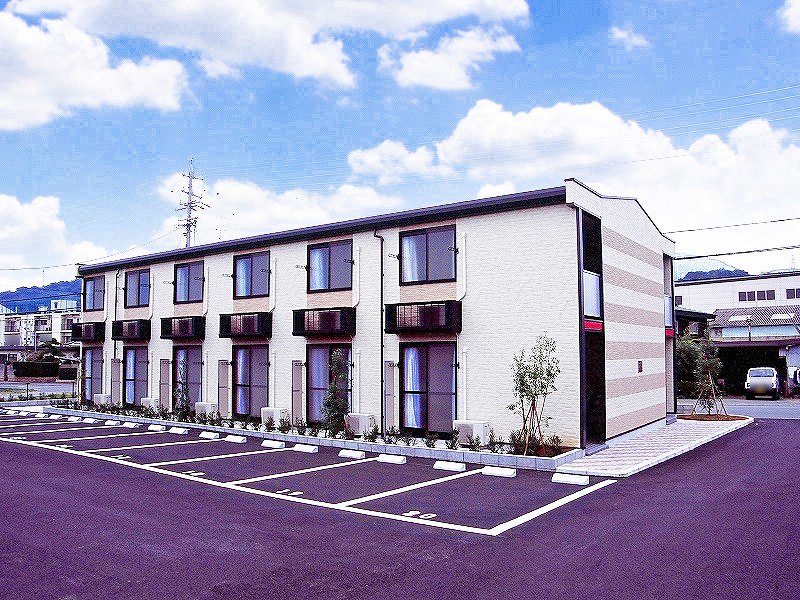 レオパレスジャルダンＡ