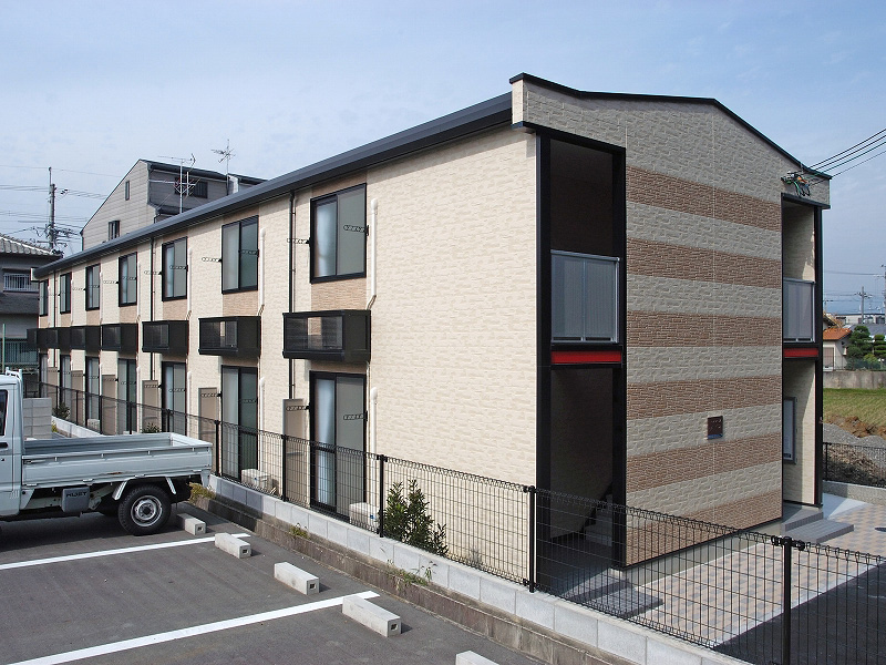 レオパレスプレミール