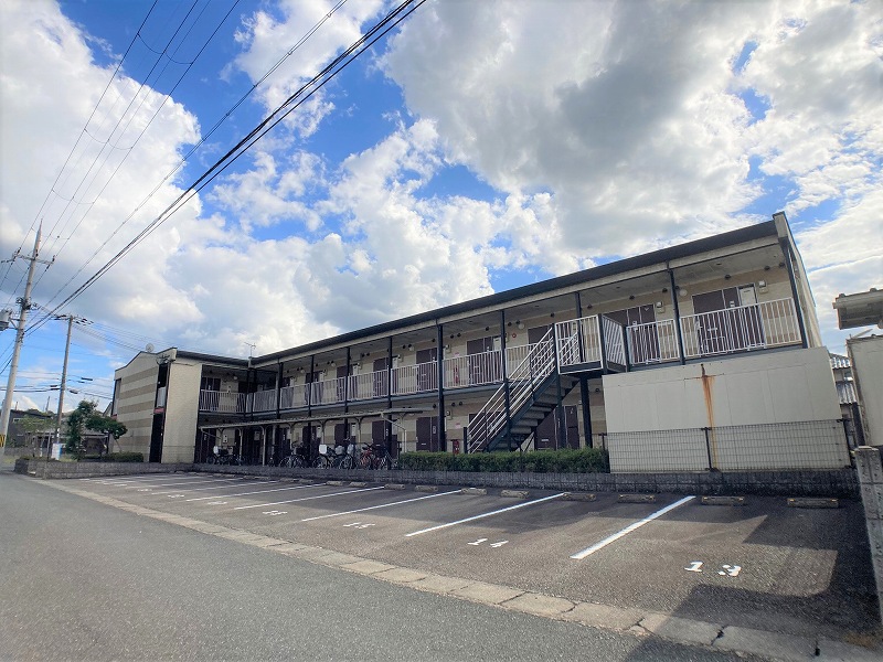 レオパレスマルイト３