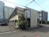 レオパレス小松