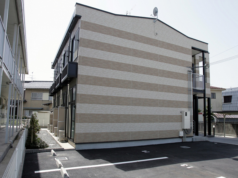 レオパレス八日市Ⅱ