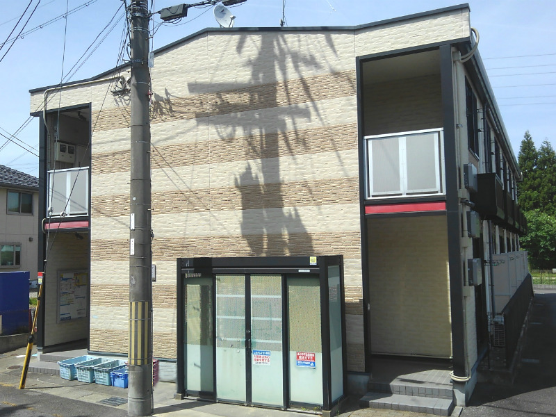 レオパレス赤坂