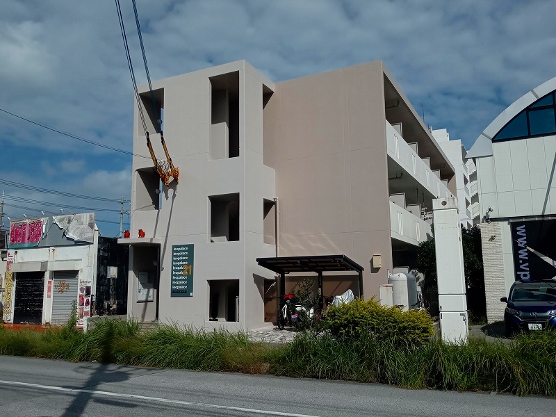 レオパレスアラハビーチ