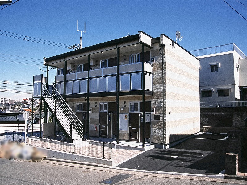 レオパレスグリーンハイツ宮田町