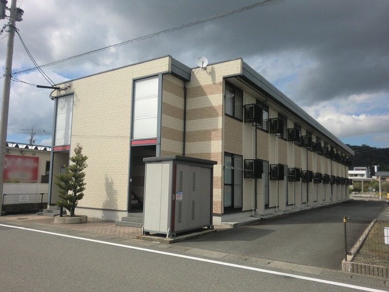 レオパレス社