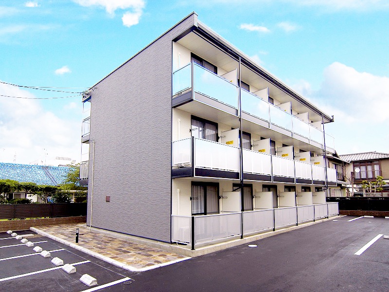 レオパレスチャタロー