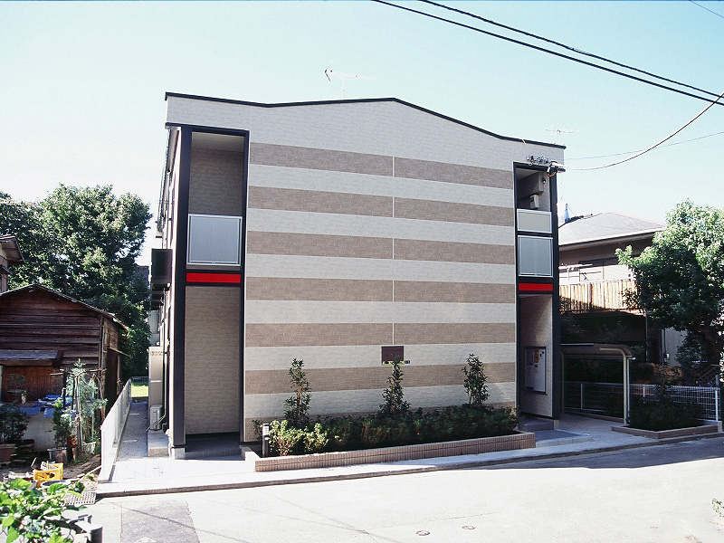 レオパレス中川