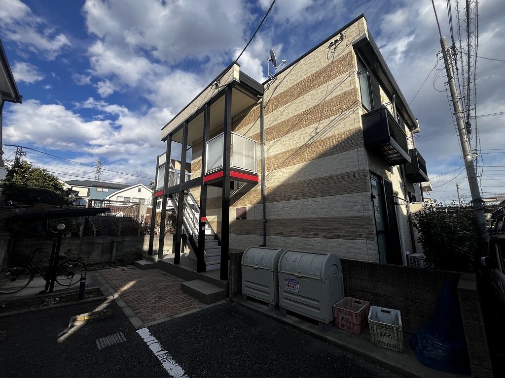 レオパレス愛風