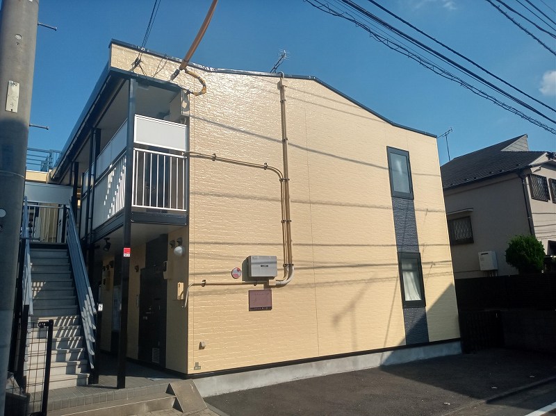 レオパレス参丁目