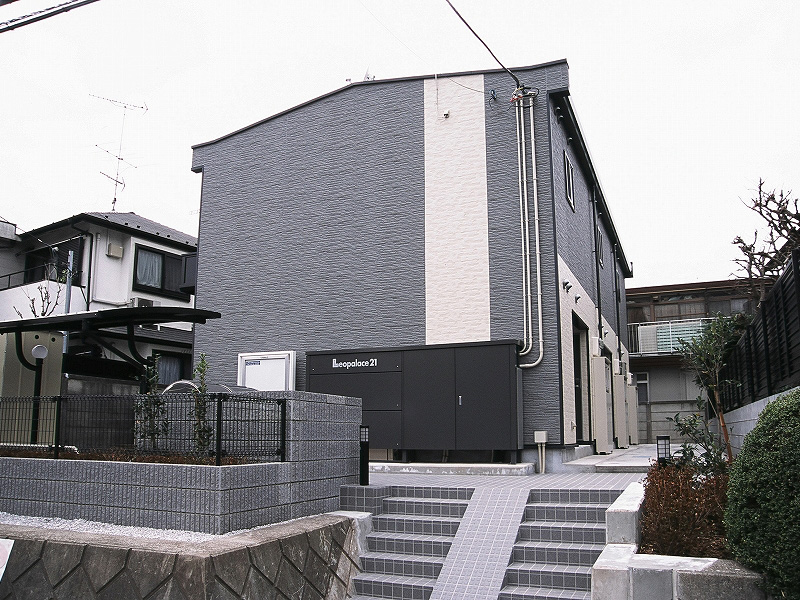 レオパレスアイビーコート８Ⅱ