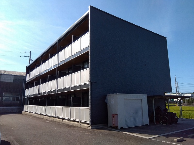 レオパレス高岡Ⅱ