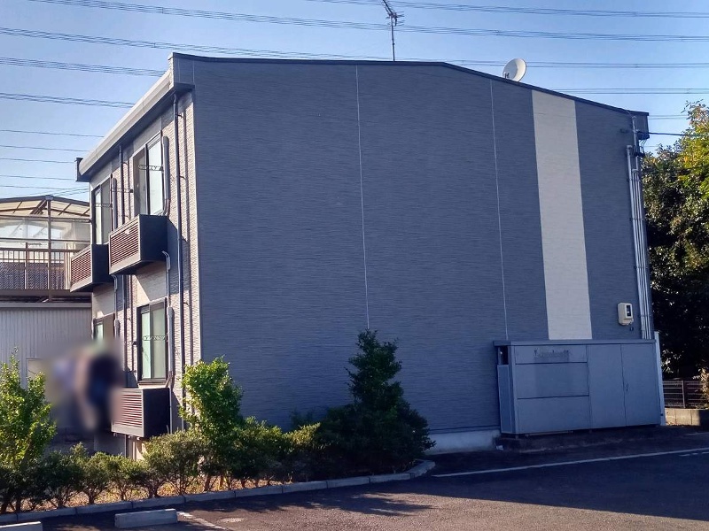 レオパレス川部