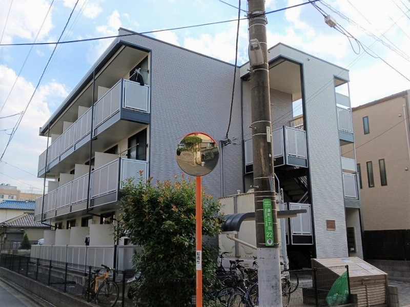 レオパレス湊町ＬＡ１