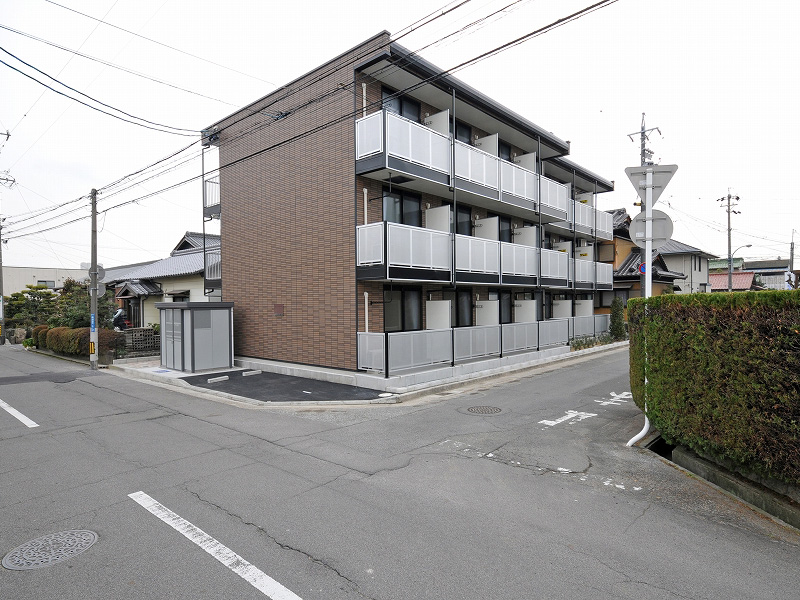 レオパレス虹