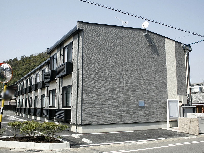 レオパレスフリューリング