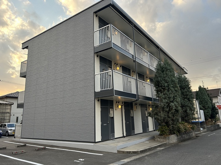 レオパレスかみや