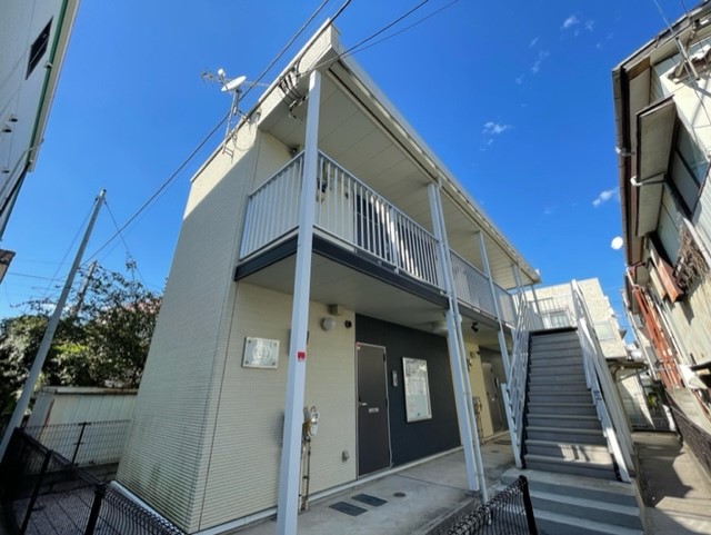 レオネクストイワシミズ